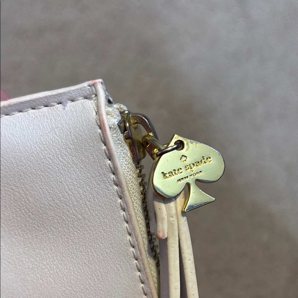 ⚡️FINAL PRICE⚡️ Extremely Rare Kate Spade ♠️ Ace of Hearts clutch bag - Picture 5 of 12